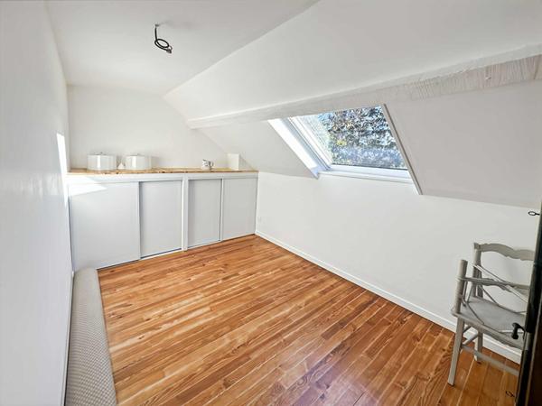 ETREPAGNY 3 chambres Garage Dépendance Jardin