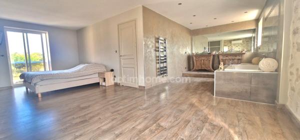 MAS DE CARACTERE T5/6 PISCINE!