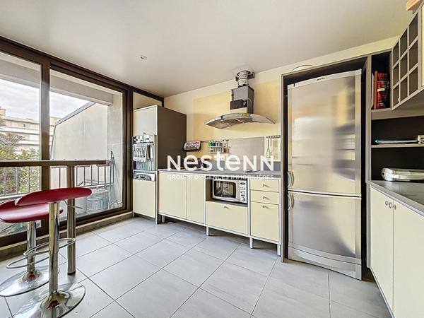 VANVES - QUARTIER SAINT REMY - Appartement duplex traversant 4 pièces de 115,15 m² avec terrasse