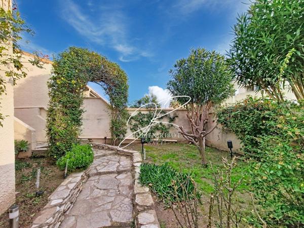 Maison T5 3 chambres 160 m² garage