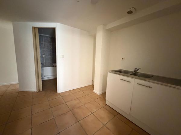Appartement Saint Etienne Du Rouvray 2 pièce(s)