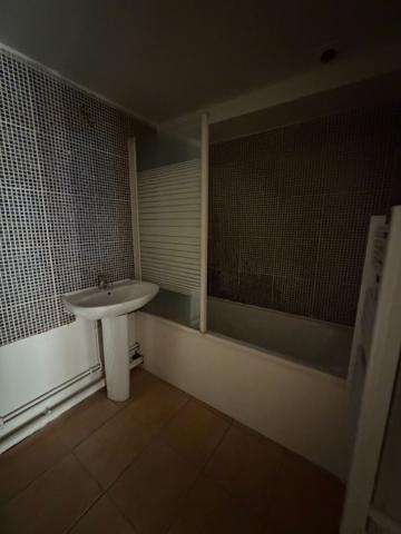 Appartement Saint Etienne Du Rouvray 2 pièce(s)