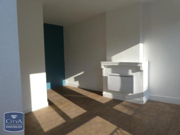 Appartement à louer 1 pièce 44.15m² Saint-Priest-en-Jarez (42270)
