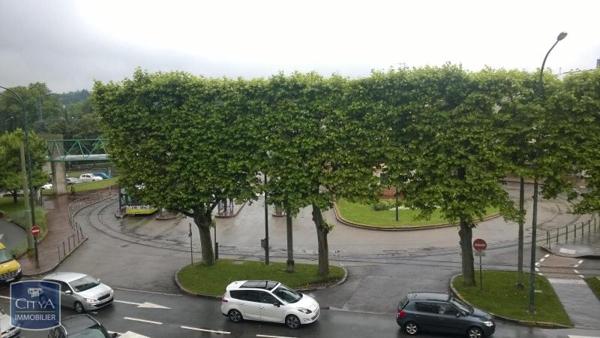 Appartement à louer 1 pièce 44.15m² Saint-Priest-en-Jarez (42270)