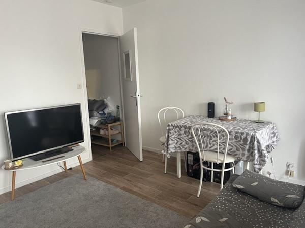 Appartement à louer 464 € CC Andernos-les-Bains 1 pièce 21 m² DPE C