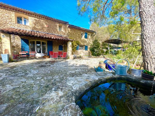 Propriété d'exception au calme absolu