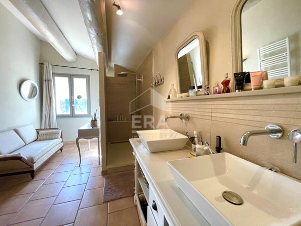 Propriété d'exception au calme absolu