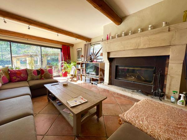 Propriété d'exception au calme absolu