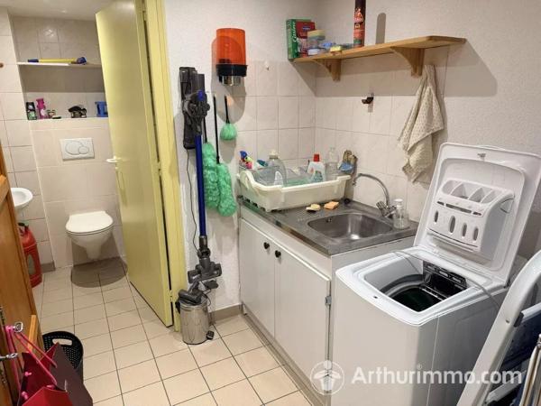 Vente                                                      Appartement
                        
                     4 pièces                      109 m2                     à Pontarlier