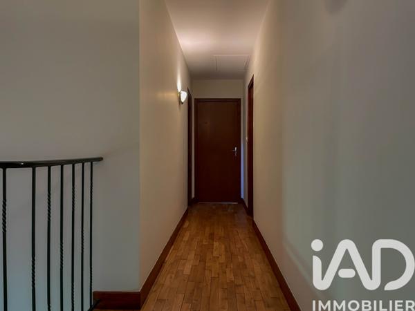 Maison à vendre 6 pièces 204 m² Rignac