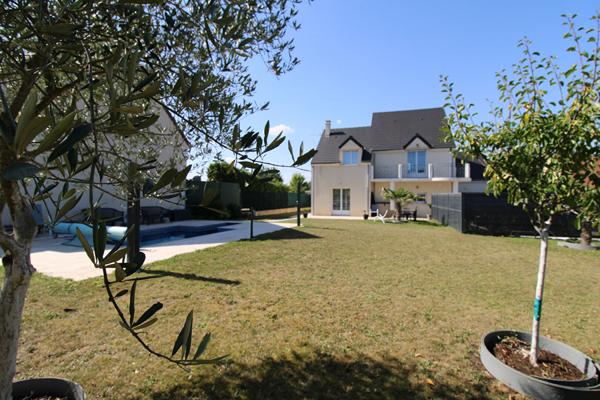 Maison Fossé 10 min de l'autoroute 5 chambres