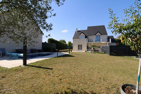 Maison Fossé 10 min de l'autoroute 5 chambres