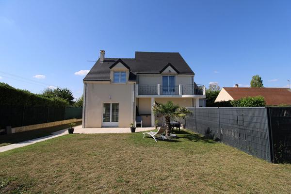 Maison Fossé 10 min de l'autoroute 5 chambres