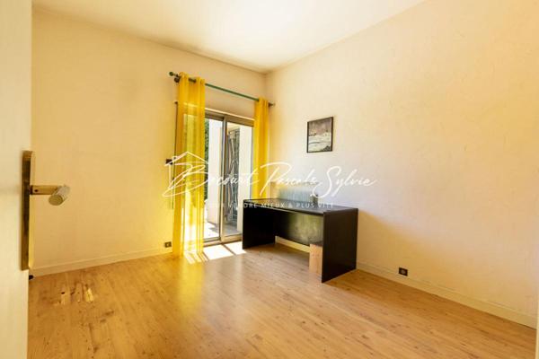 PRIX AJUSTÉ - Maison  ANNEES 70 - 179 m² Le Teil (à 5 min de Montélimar)