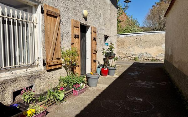 Maison à vendre    4 pièces • 97 m2 Le Grand-Lemps