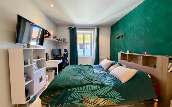 Maison à vendre    4 pièces • 97 m2 Le Grand-Lemps