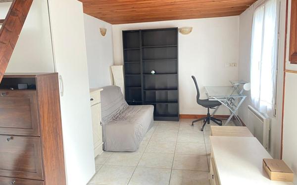 Appartement à louer    1 pièce •  Talence