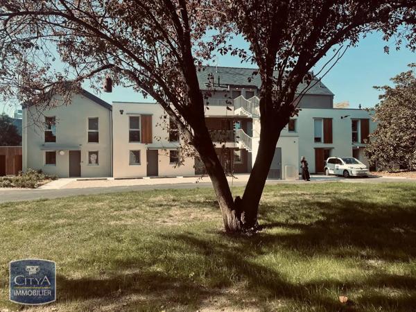 Appartement à louer 2 pièces 41.01m² Angers (49000)