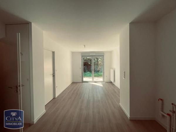 Appartement à louer 2 pièces 41.01m² Angers (49000)