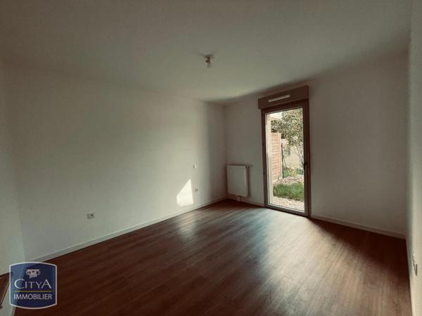 Appartement à louer 2 pièces 41.01m² Angers (49000)