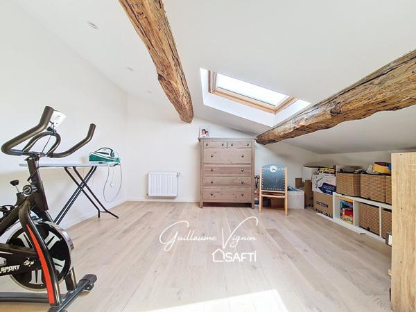 Maison de ville entièrement rénovée - DPE en A