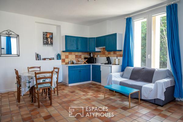 Élégante demeure néogothique avec parc paysager et gîtes