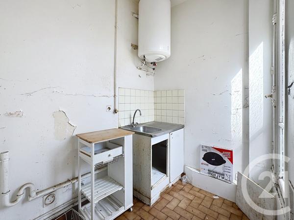 Appartement F1 à vendre  1 pièce - 27,40 m2 VILLEJUIF - 94
