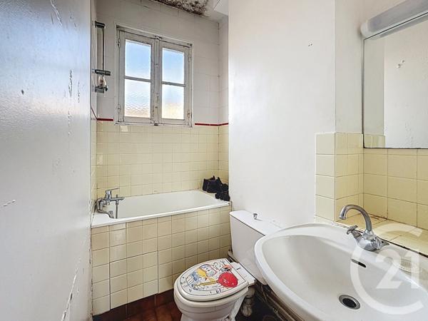 Appartement F1 à vendre  1 pièce - 27,40 m2 VILLEJUIF - 94