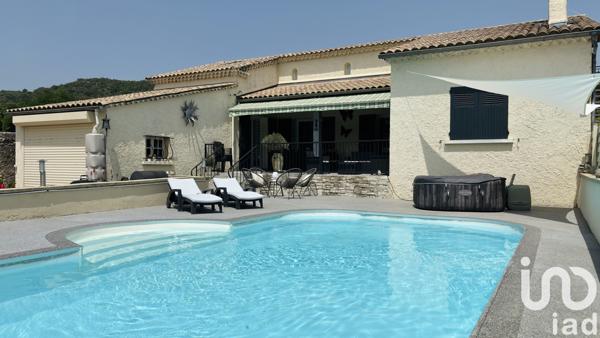 Maison à vendre 9 pièces 206 m² Saint-Martin-d'Ardèche