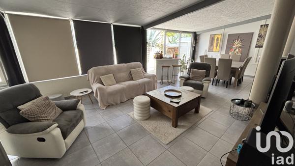 Maison à vendre 9 pièces 206 m² Saint-Martin-d'Ardèche