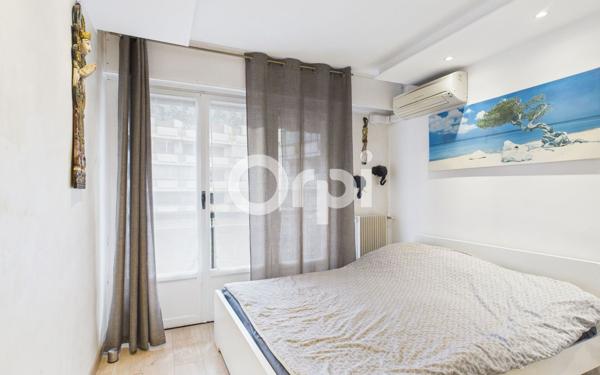 Appartement à vendre    4 pièces • 82 m2 Mandelieu-la-Napoule