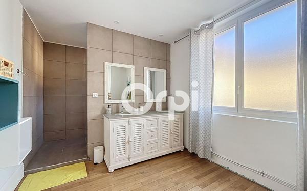 Maison à vendre    7 pièces •  Beauvais