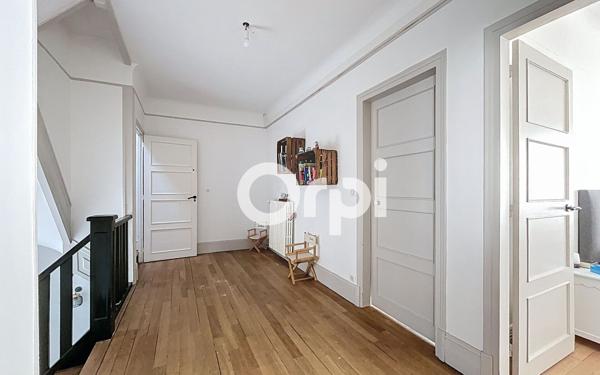 Maison à vendre    7 pièces •  Beauvais