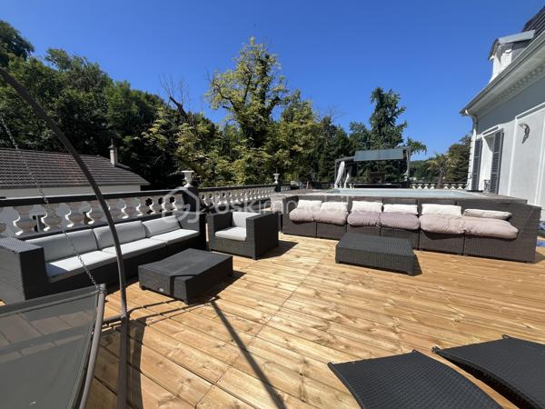 Appartement de 246 m²