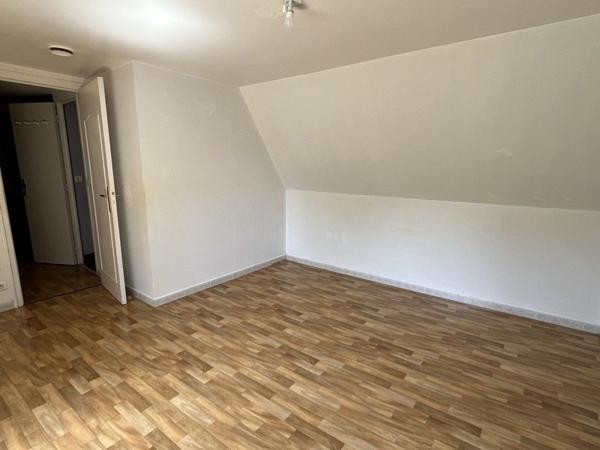 Maison à louer 690 € CC LE BUGUE 5 p 110 m² DPE E