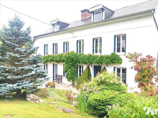 BELLE PROPRIETE DE CHARME ENTIEREMENT RENOVEE A DECOUVRIR