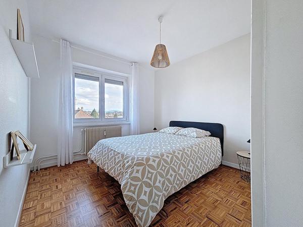 Appartement 4 pièces entièrement rénové