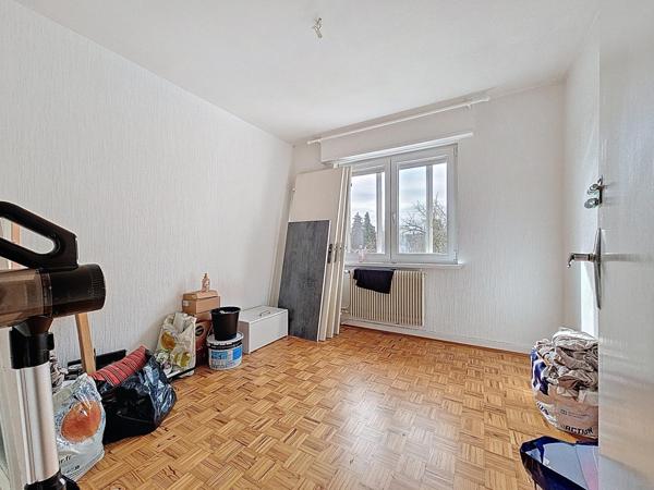 Appartement 4 pièces entièrement rénové