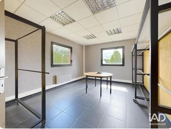 Location bureaux 124 m² Courrières