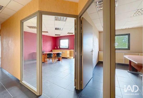 Location bureaux 124 m² Courrières