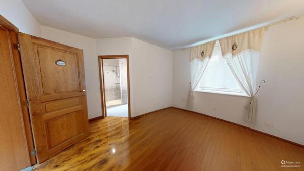 Maison de caractère à vendre 6 pièces FRESNOIS (MONTMEDY) (55)