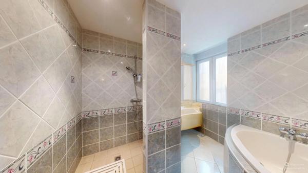 Maison de caractère à vendre 6 pièces FRESNOIS (MONTMEDY) (55)