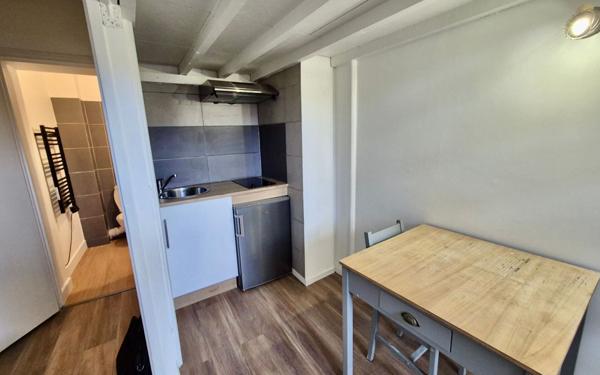 Appartement à vendre    2 pièces • 19,21 m2 Toulouse