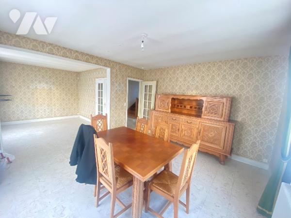 Venez découvrir cette charmante maison indépendante située à Olivet Rue des Plaisses,