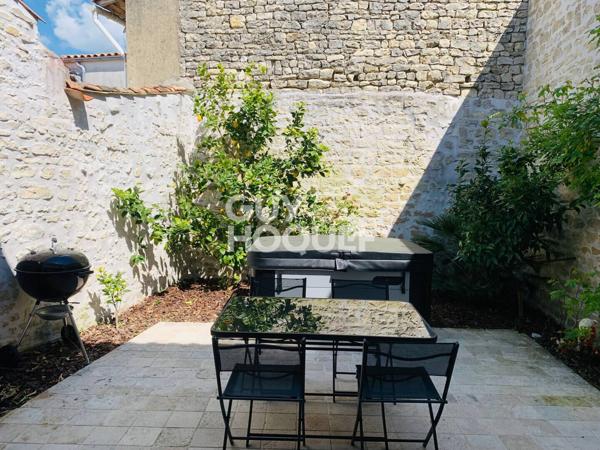 EN PLEIN COEUR DU VILLAGE