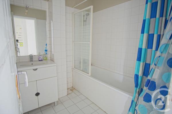 Appartement F3 à vendre  3 pièces - 62,49 m2 CHOISY LE ROI - 94