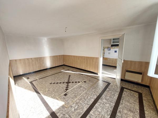 PUYGOUZON CORPS DE FERME EN GRANDE PARTIE RENOVE AVEC PIGEONNIER ET DEPENDANCES