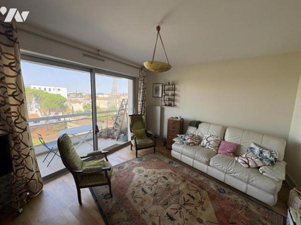 NIORT PROCHE CENTRE, appartement 1 chambre, 