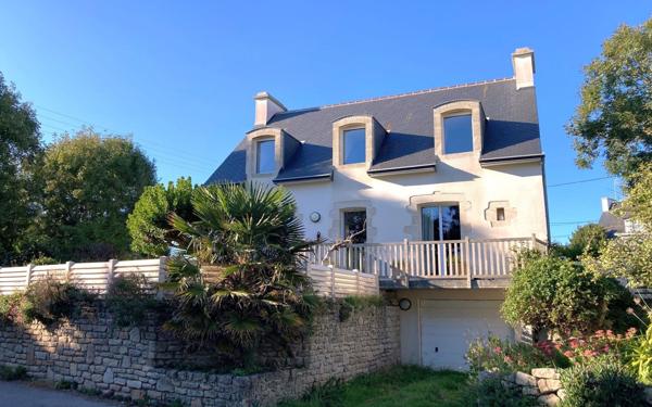 Maison à vendre    7 pièces •  Esquibien