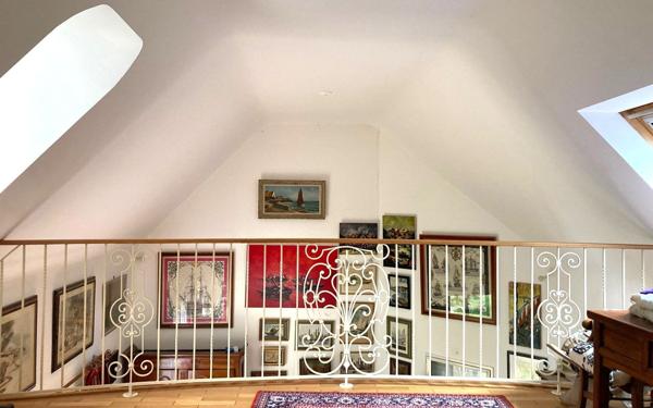 Maison à vendre    7 pièces •  Esquibien